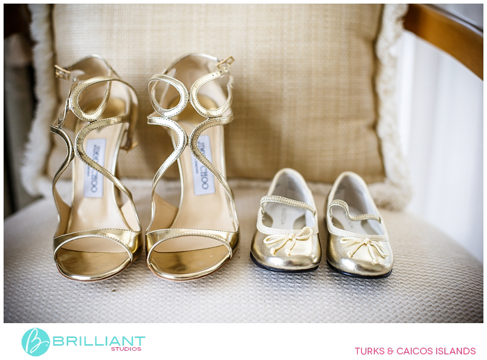 Wedding-shoes-caribbean-beach-0008bw