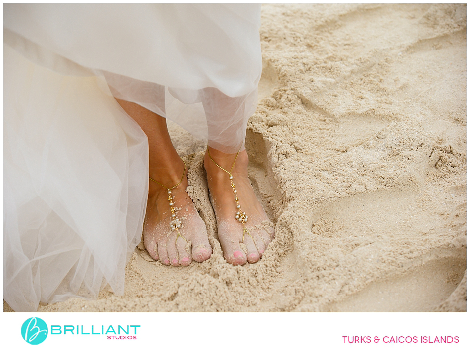 Wedding-shoes-caribbean-beach-0031bw