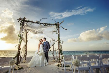 Beach Wedding - Turks and Caicos Wedding Photographer, Brilliant Studios